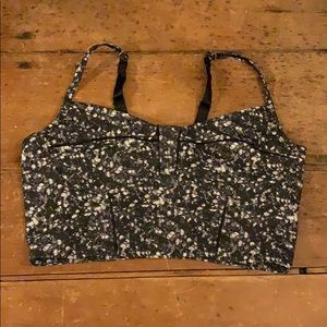 Lululemon sports bra